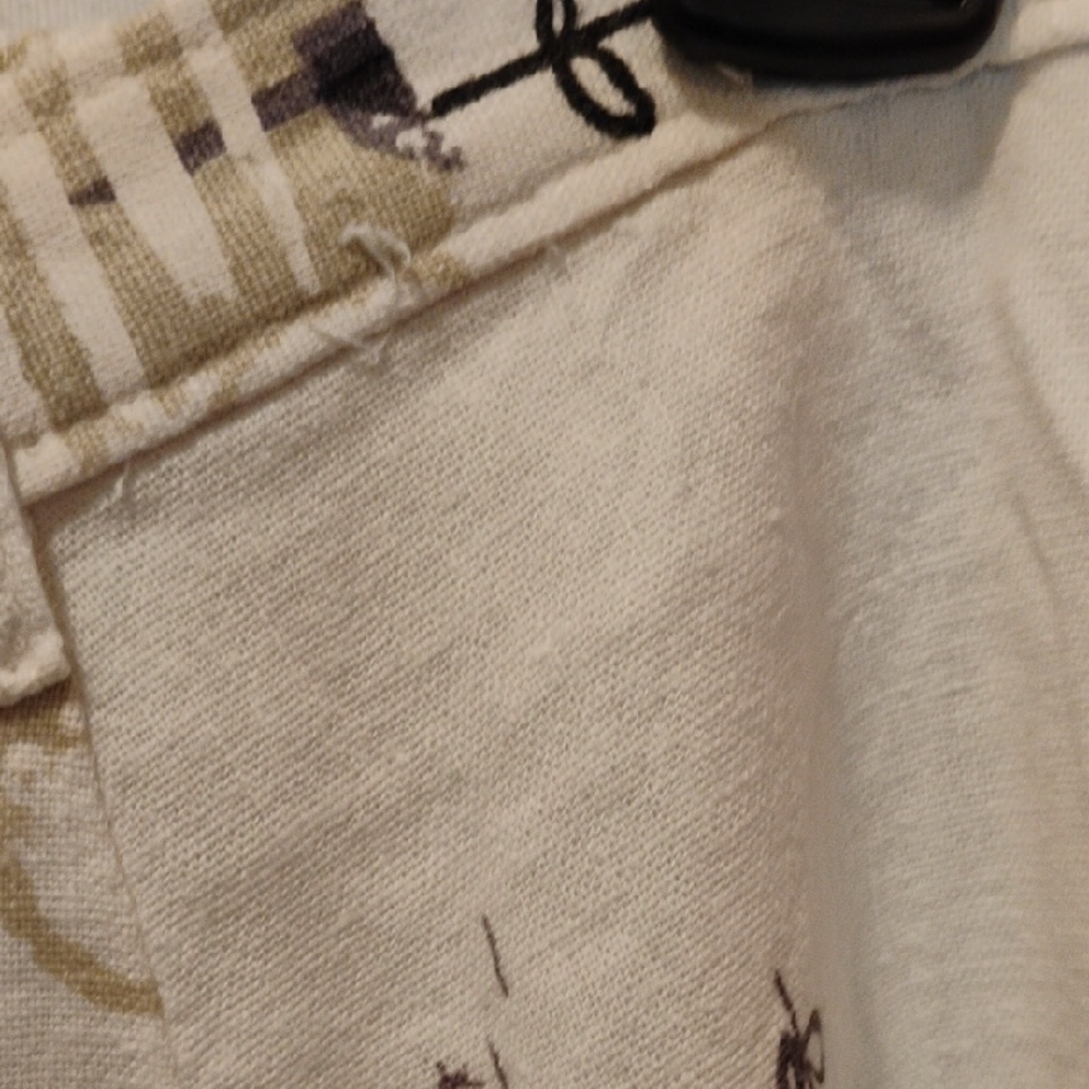 White Patterned Women's Skirt - image 5